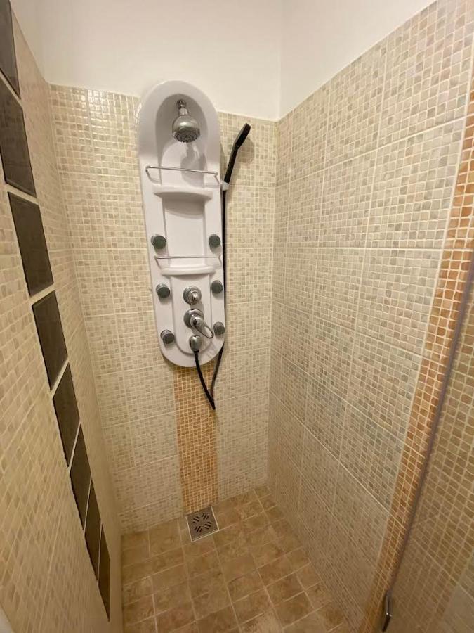 Chill Apartman Miskolc Eksteriør billede