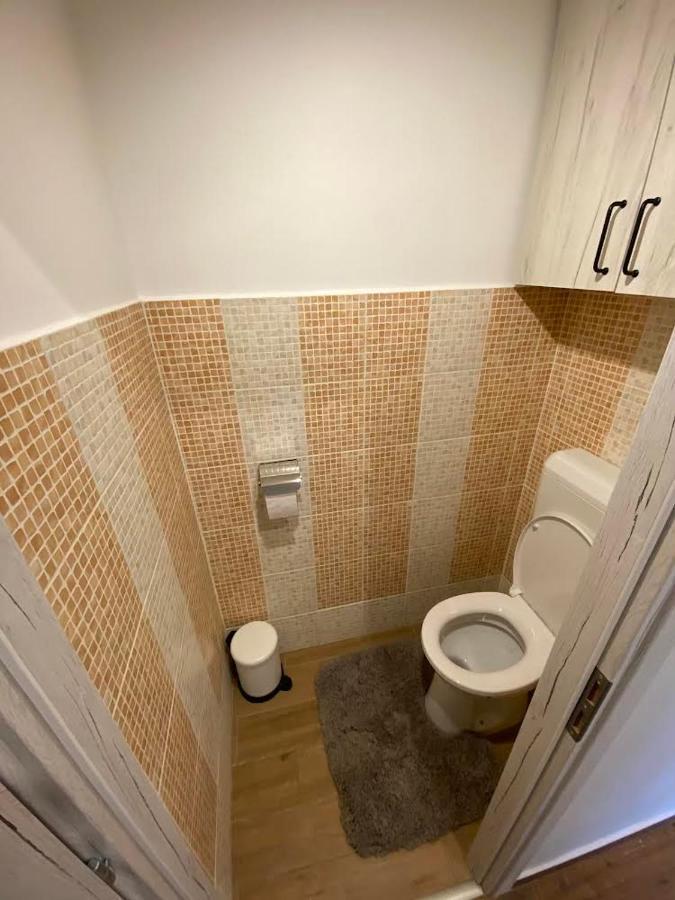 Chill Apartman Miskolc Eksteriør billede